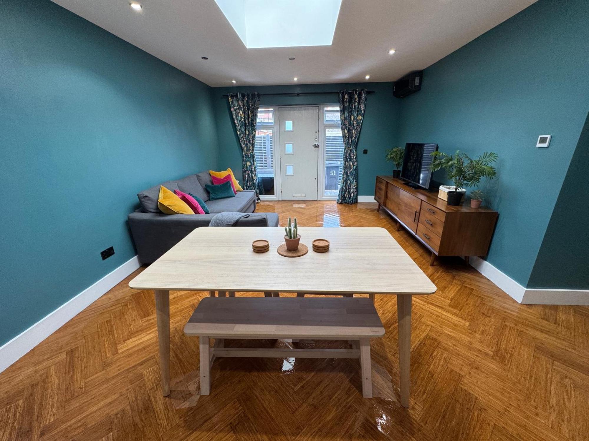 Streatham House - 2 Bedroom - Sleeps 6 - Free Wifi Streatham Vale Zewnętrze zdjęcie